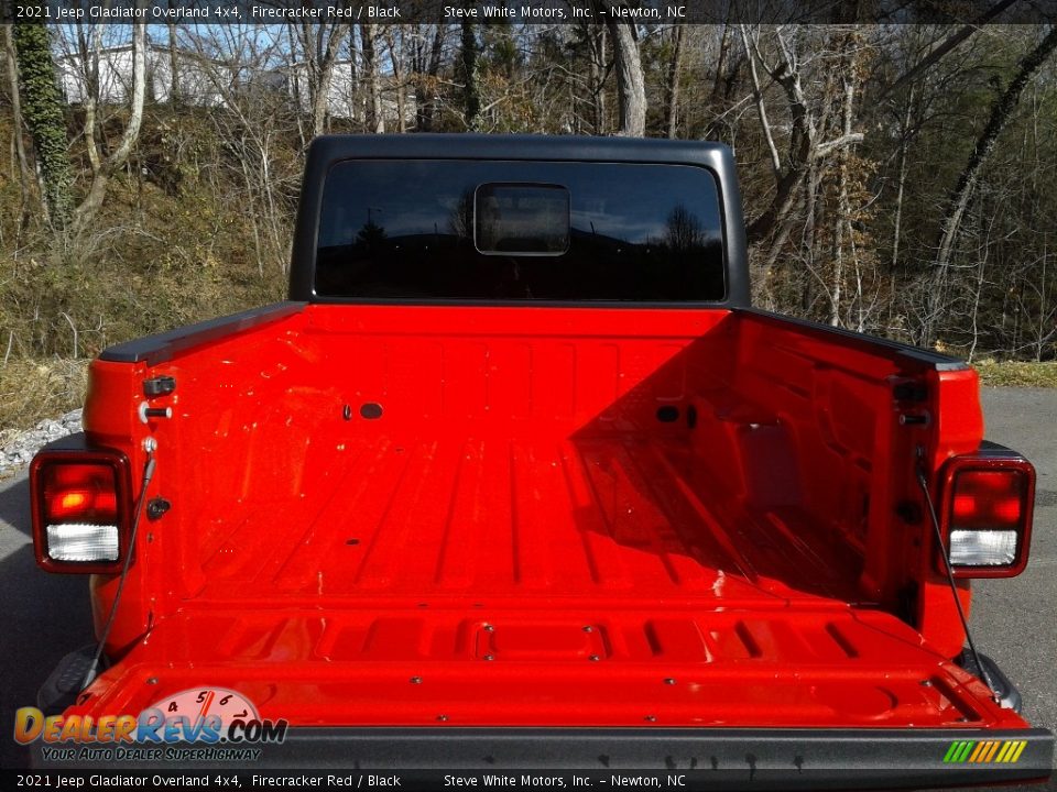 2021 Jeep Gladiator Overland 4x4 Firecracker Red / Black Photo #8