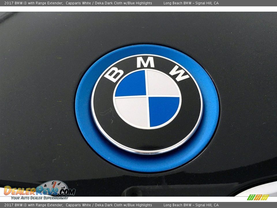 2017 BMW i3 with Range Extender Capparis White / Deka Dark Cloth w/Blue Highlights Photo #33
