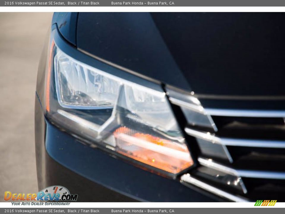 2016 Volkswagen Passat SE Sedan Black / Titan Black Photo #8