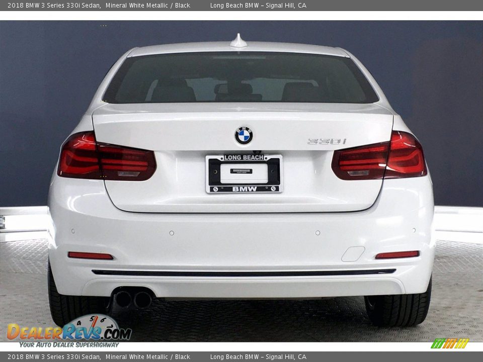 2018 BMW 3 Series 330i Sedan Mineral White Metallic / Black Photo #3