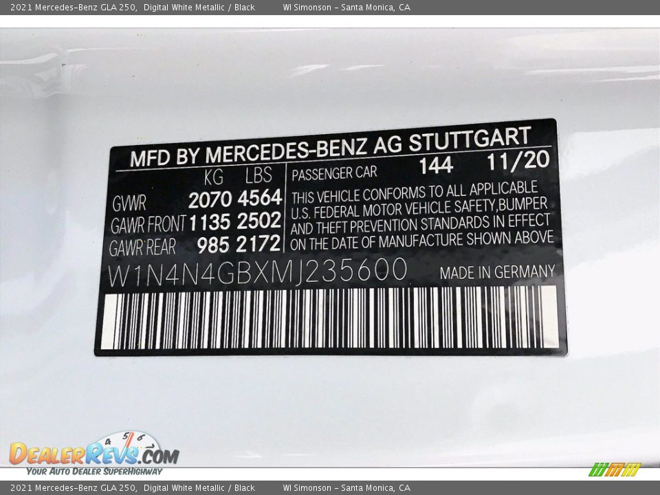 2021 Mercedes-Benz GLA 250 Digital White Metallic / Black Photo #10