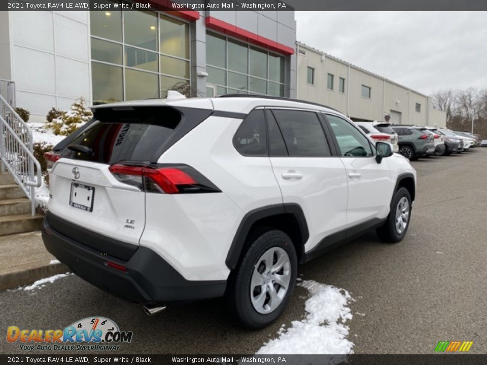 2021 Toyota RAV4 LE AWD Super White / Black Photo #13