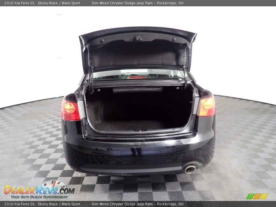 2010 Kia Forte SX Ebony Black / Black Sport Photo #13