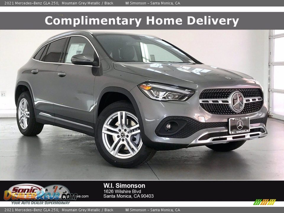 2021 Mercedes-Benz GLA 250 Mountain Grey Metallic / Black Photo #1