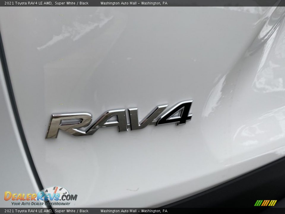 2021 Toyota RAV4 LE AWD Super White / Black Photo #22