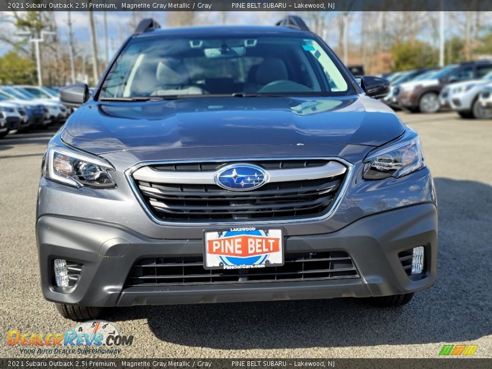 2021 Subaru Outback 2.5i Premium Magnetite Gray Metallic / Gray Photo #3