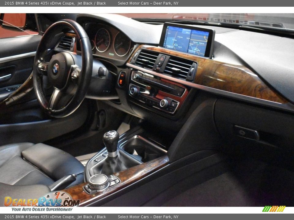Dashboard of 2015 BMW 4 Series 435i xDrive Coupe Photo #14
