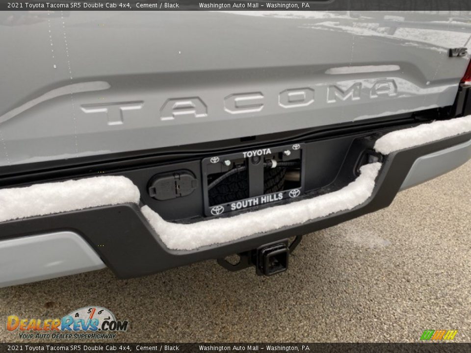 2021 Toyota Tacoma SR5 Double Cab 4x4 Cement / Black Photo #21