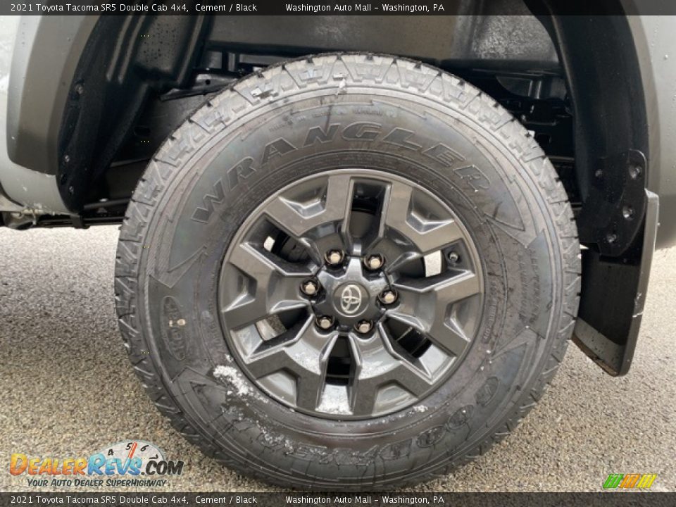 2021 Toyota Tacoma SR5 Double Cab 4x4 Cement / Black Photo #29