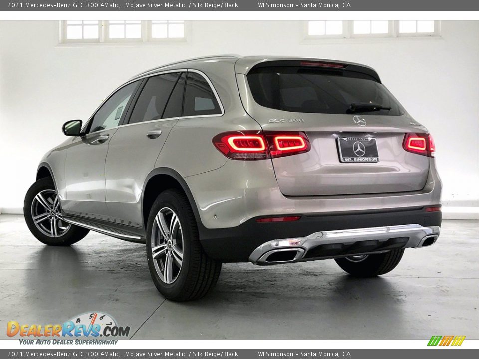 2021 Mercedes-Benz GLC 300 4Matic Mojave Silver Metallic / Silk Beige/Black Photo #2