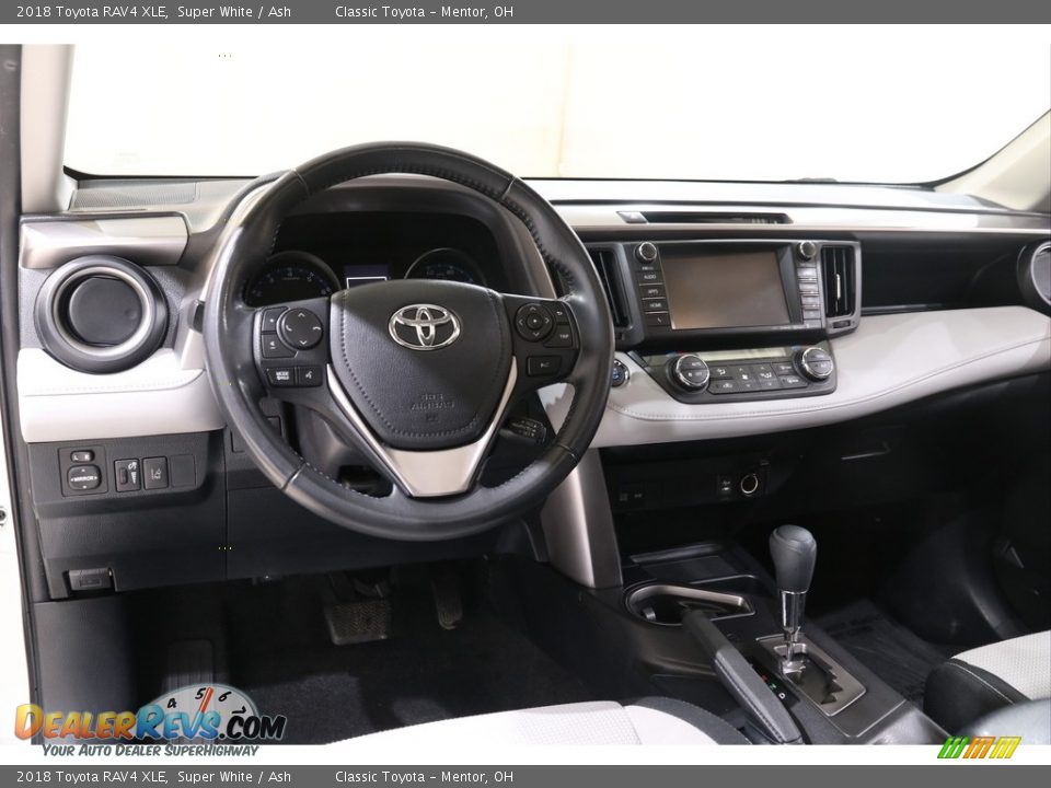 2018 Toyota RAV4 XLE Super White / Ash Photo #6