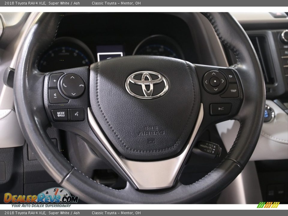 2018 Toyota RAV4 XLE Super White / Ash Photo #7
