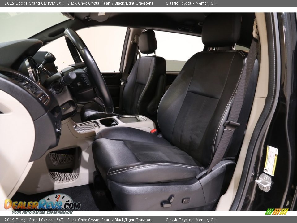 2019 Dodge Grand Caravan SXT Black Onyx Crystal Pearl / Black/Light Graystone Photo #5
