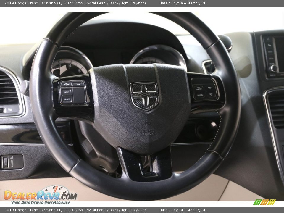 2019 Dodge Grand Caravan SXT Black Onyx Crystal Pearl / Black/Light Graystone Photo #7