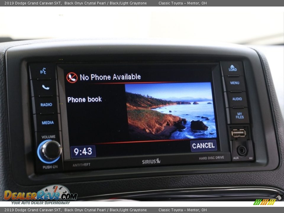 2019 Dodge Grand Caravan SXT Black Onyx Crystal Pearl / Black/Light Graystone Photo #11