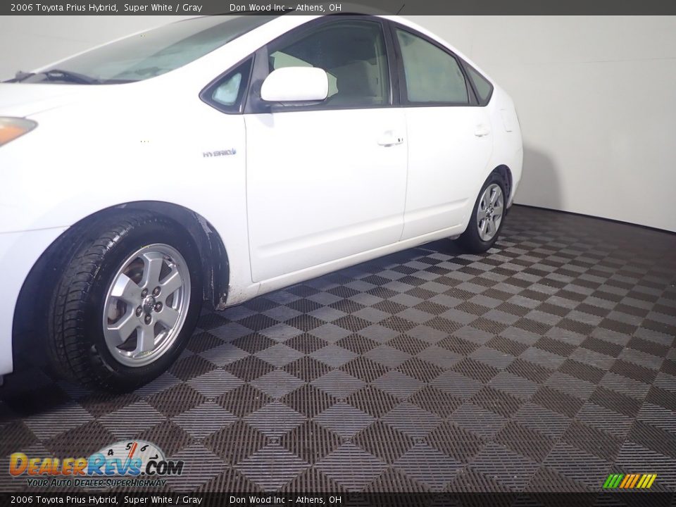 2006 Toyota Prius Hybrid Super White / Gray Photo #10