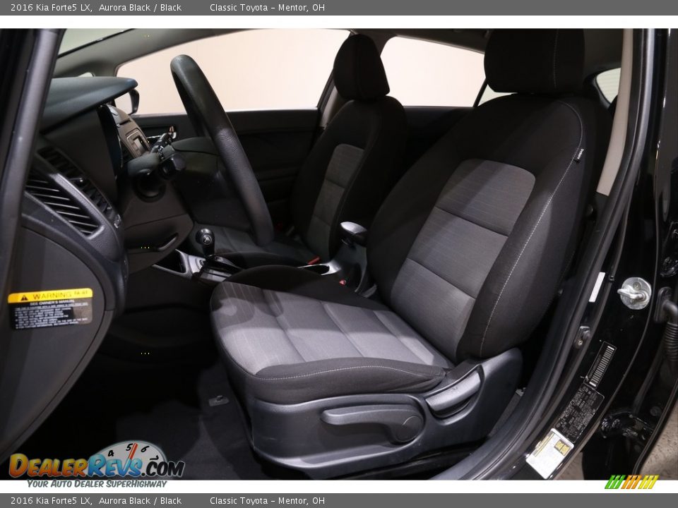 Front Seat of 2016 Kia Forte5 LX Photo #5