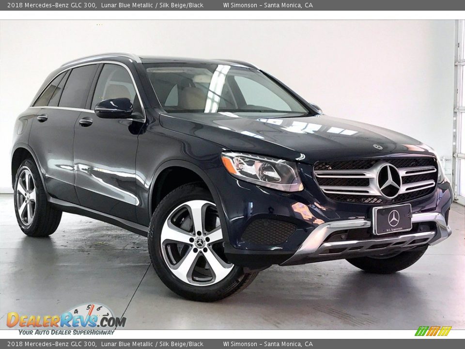 2018 Mercedes-Benz GLC 300 Lunar Blue Metallic / Silk Beige/Black Photo #34