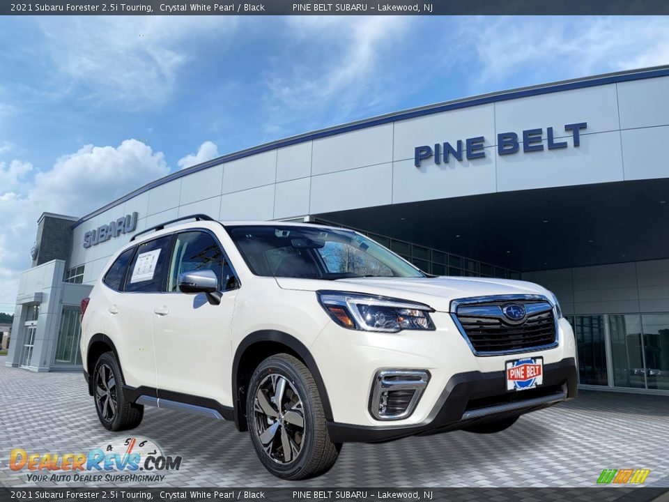 2021 Subaru Forester 2.5i Touring Crystal White Pearl / Black Photo #1