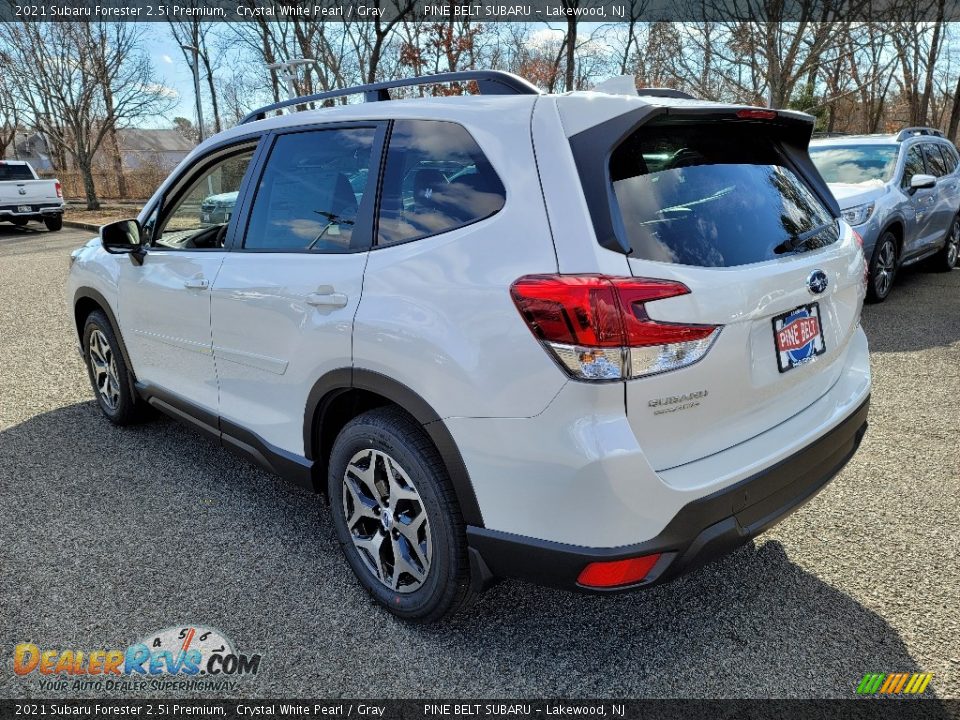 2021 Subaru Forester 2.5i Premium Crystal White Pearl / Gray Photo #6