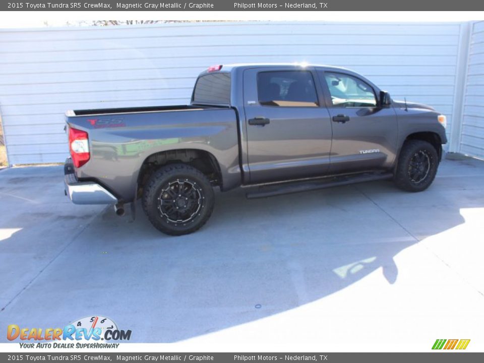 2015 Toyota Tundra SR5 CrewMax Magnetic Gray Metallic / Graphite Photo #9