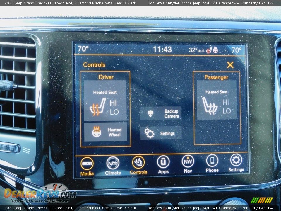 2021 Jeep Grand Cherokee Laredo 4x4 Diamond Black Crystal Pearl / Black Photo #17