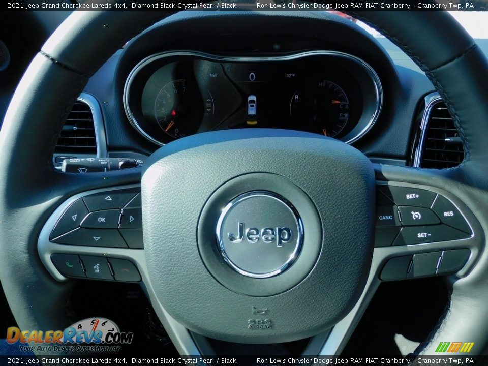 2021 Jeep Grand Cherokee Laredo 4x4 Diamond Black Crystal Pearl / Black Photo #19