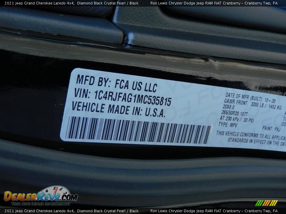 2021 Jeep Grand Cherokee Laredo 4x4 Diamond Black Crystal Pearl / Black Photo #20