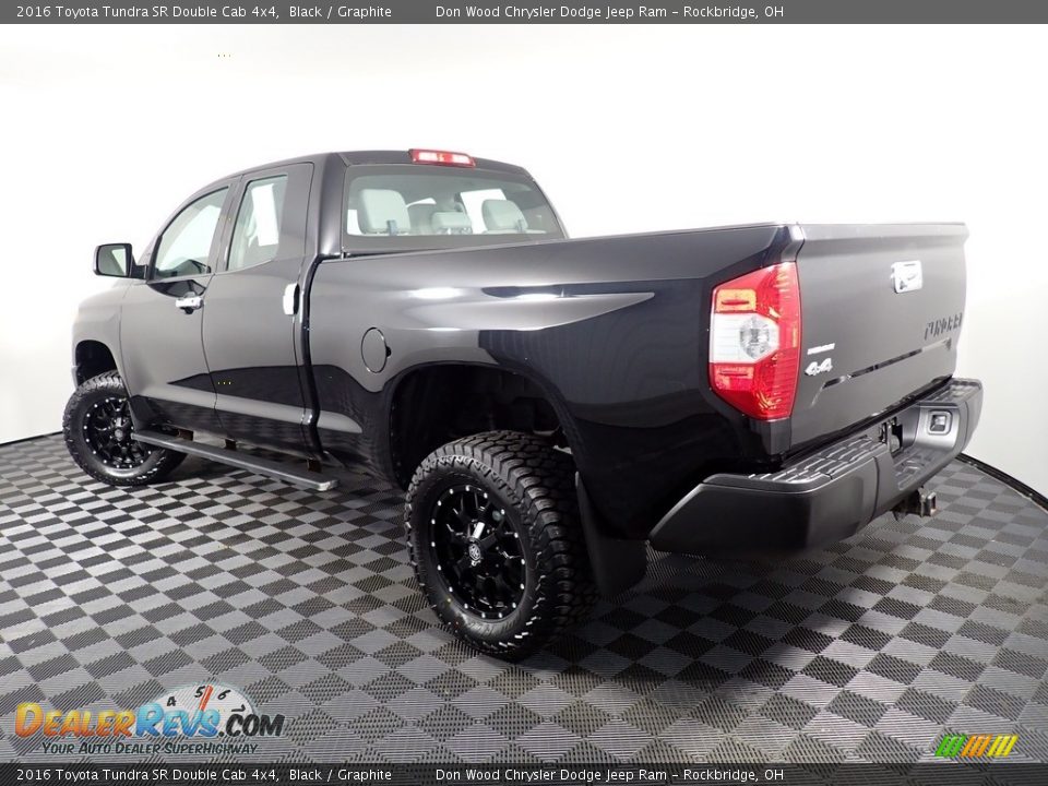 2016 Toyota Tundra SR Double Cab 4x4 Black / Graphite Photo #11