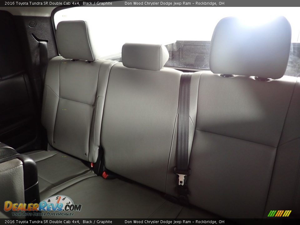 2016 Toyota Tundra SR Double Cab 4x4 Black / Graphite Photo #23
