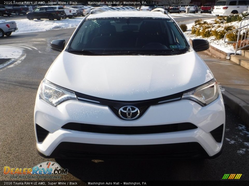 2016 Toyota RAV4 LE AWD Super White / Black Photo #9