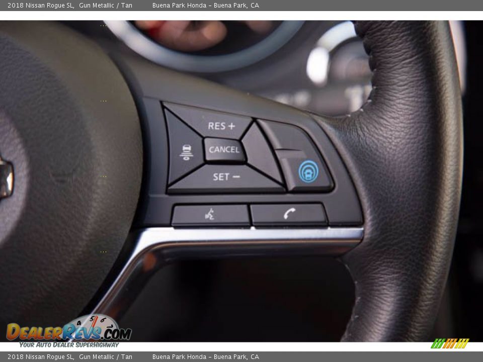 2018 Nissan Rogue SL Steering Wheel Photo #13