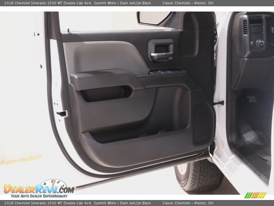 Door Panel of 2018 Chevrolet Silverado 1500 WT Double Cab 4x4 Photo #4