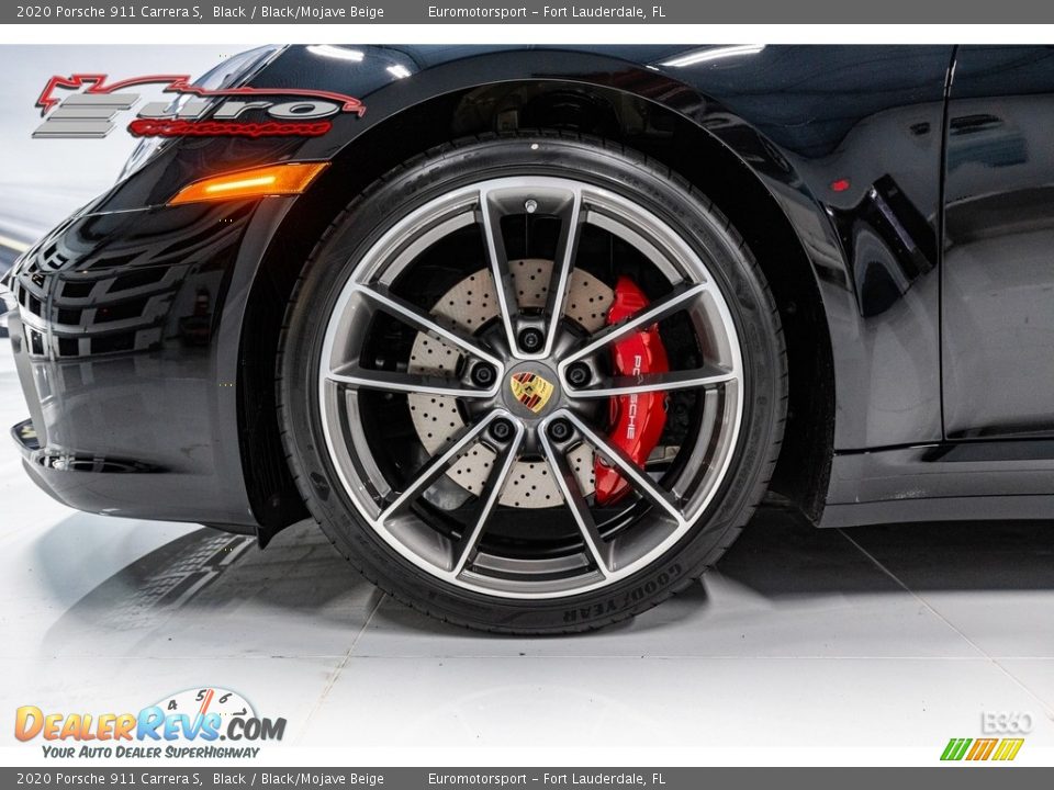 2020 Porsche 911 Carrera S Black / Black/Mojave Beige Photo #10