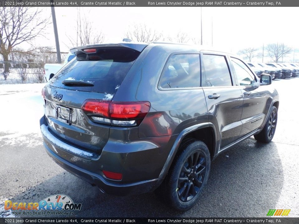 2021 Jeep Grand Cherokee Laredo 4x4 Granite Crystal Metallic / Black Photo #5