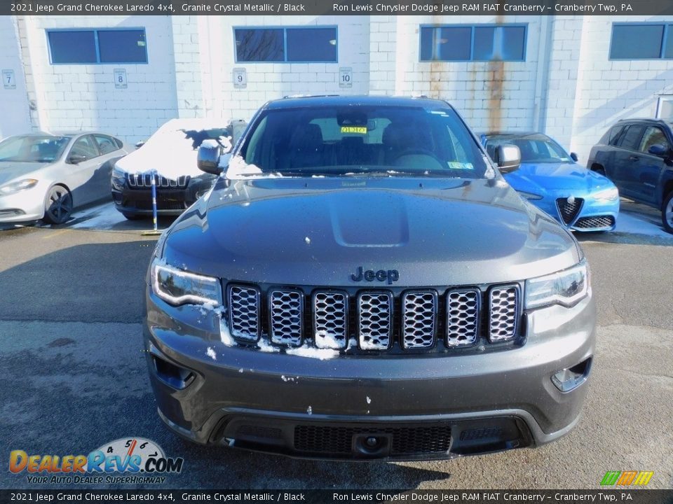 2021 Jeep Grand Cherokee Laredo 4x4 Granite Crystal Metallic / Black Photo #2