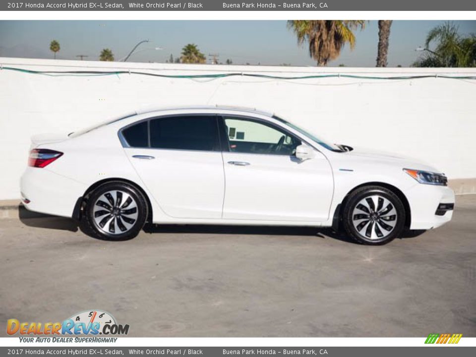 2017 Honda Accord Hybrid EX-L Sedan White Orchid Pearl / Black Photo #12