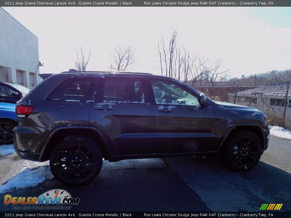 2021 Jeep Grand Cherokee Laredo 4x4 Granite Crystal Metallic / Black Photo #4