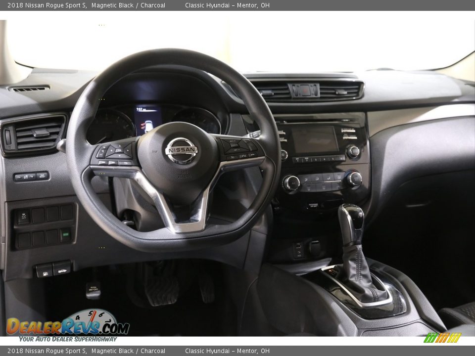 2018 Nissan Rogue Sport S Magnetic Black / Charcoal Photo #6