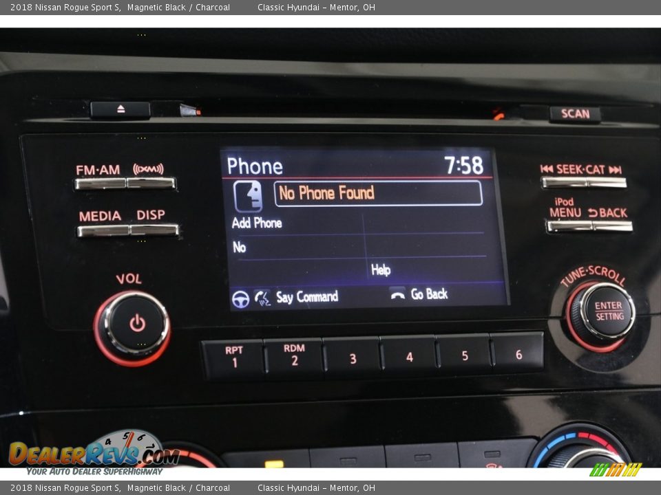 2018 Nissan Rogue Sport S Magnetic Black / Charcoal Photo #10