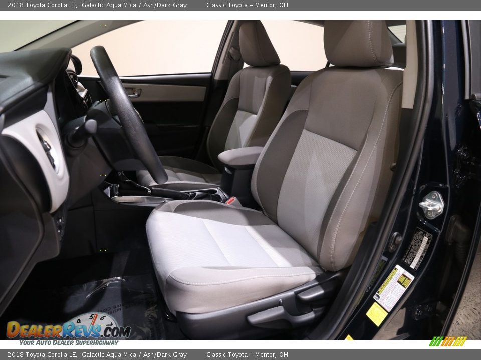 2018 Toyota Corolla LE Galactic Aqua Mica / Ash/Dark Gray Photo #5