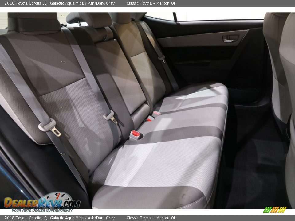2018 Toyota Corolla LE Galactic Aqua Mica / Ash/Dark Gray Photo #14