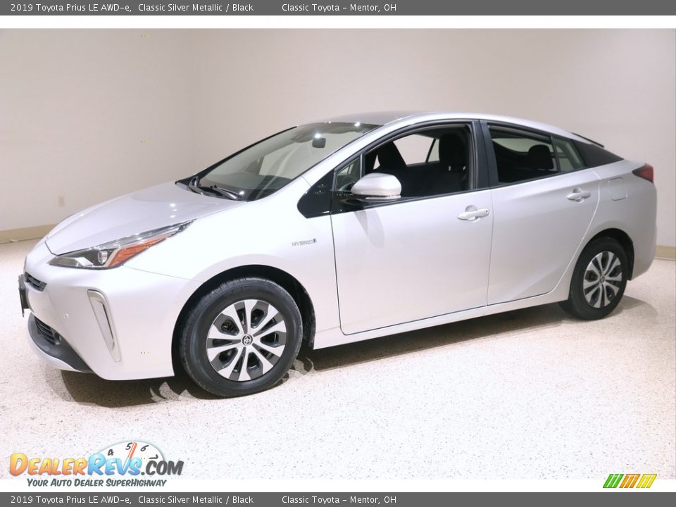 2019 Toyota Prius LE AWD-e Classic Silver Metallic / Black Photo #3