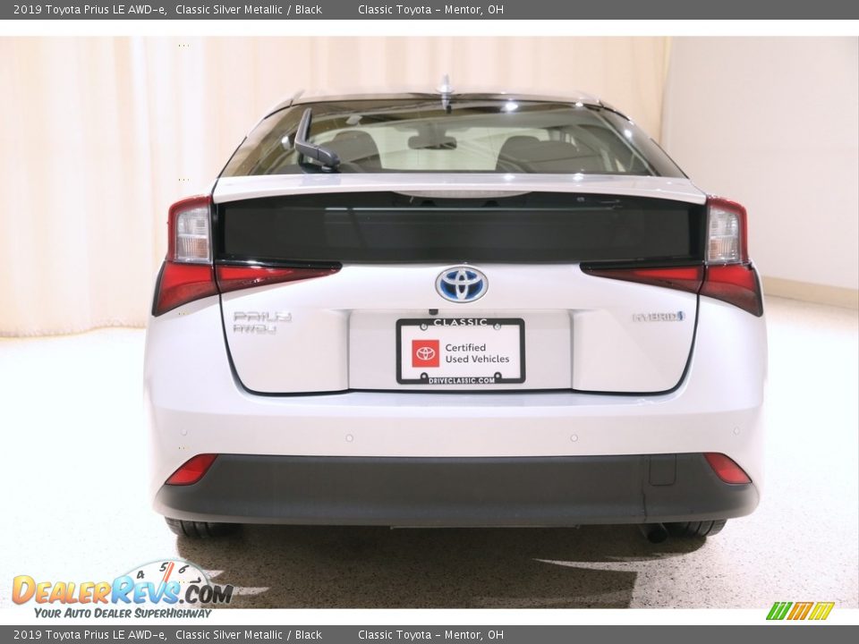 2019 Toyota Prius LE AWD-e Classic Silver Metallic / Black Photo #19