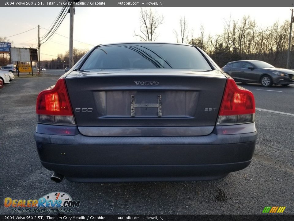 2004 Volvo S60 2.5T Titanium Gray Metallic / Graphite Photo #4