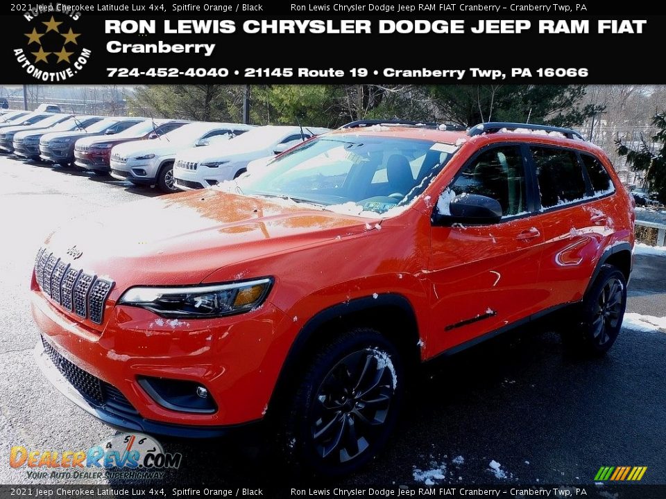 2021 Jeep Cherokee Latitude Lux 4x4 Spitfire Orange / Black Photo #1