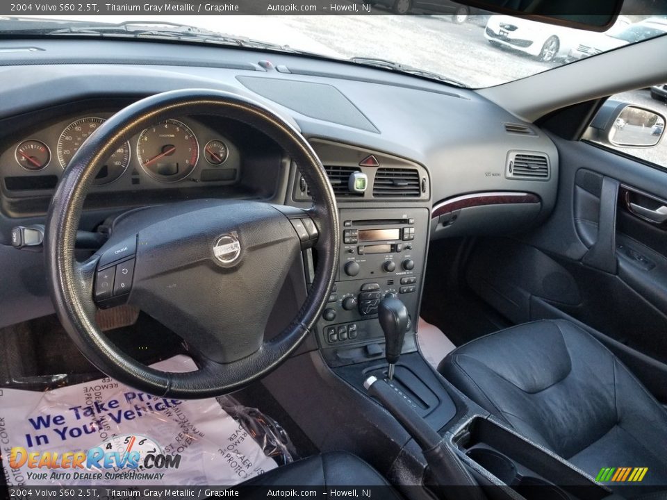 2004 Volvo S60 2.5T Titanium Gray Metallic / Graphite Photo #10