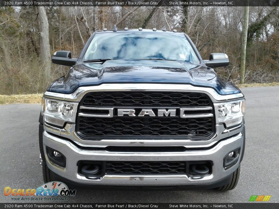 2020 Ram 4500 Tradesman Crew Cab 4x4 Chassis Patriot Blue Pearl / Black/Diesel Gray Photo #3