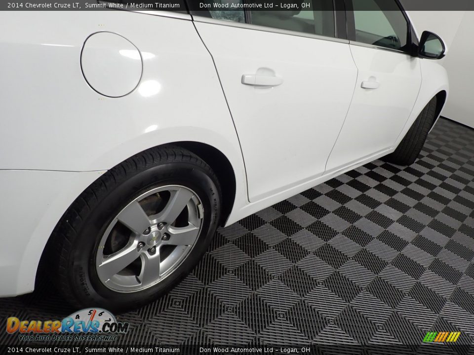 2014 Chevrolet Cruze LT Summit White / Medium Titanium Photo #15