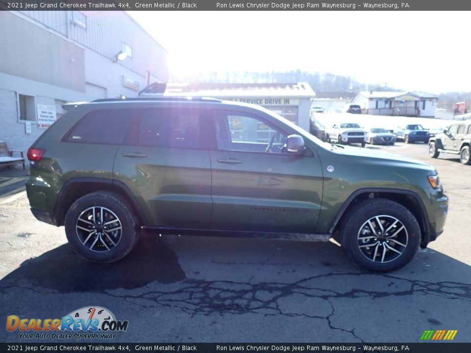 2021 Jeep Grand Cherokee Trailhawk 4x4 Green Metallic / Black Photo #7